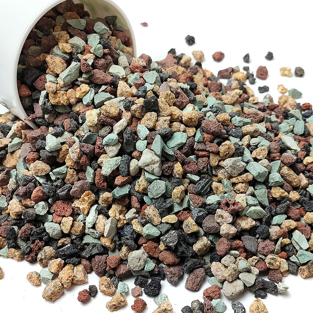 YISZM succulent soil mix with bonsai texture promotes healthy roots.