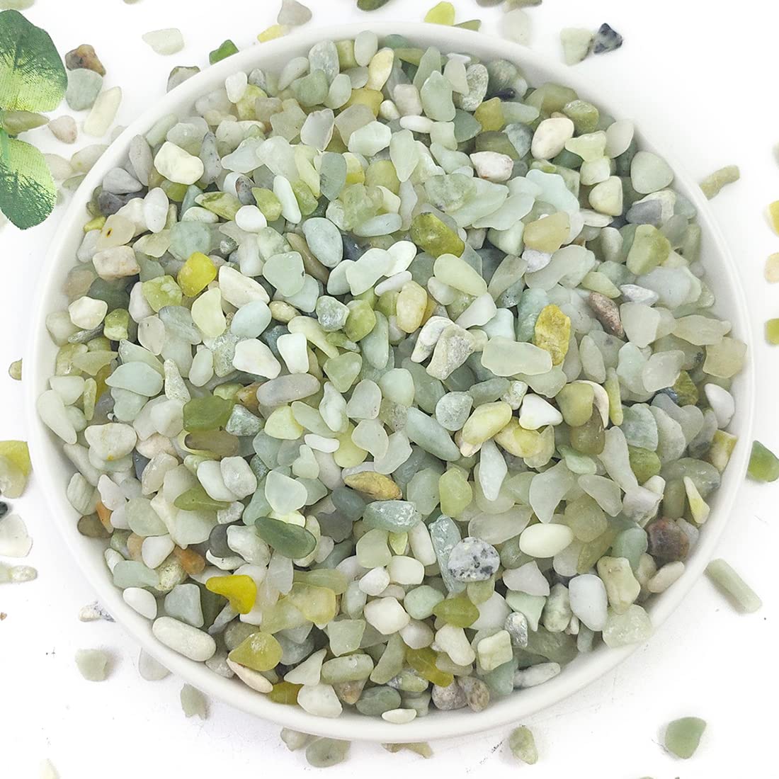 YISZM succulent pebbles 2lb provide drainage and decorative top-dressing for pots.