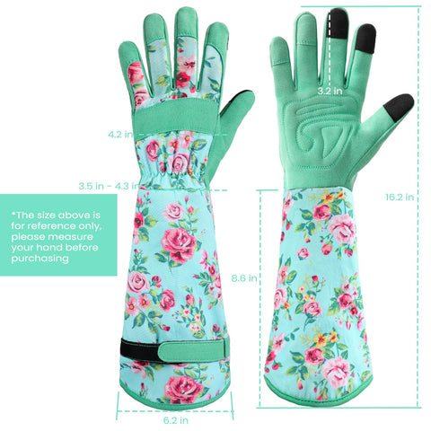 Ymomode floral design adds charm while tending garden beds