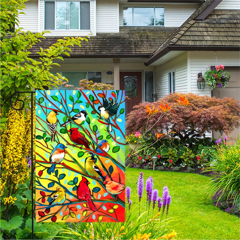 YMYIELD outdoor yard flag with bright colors enhances curb appeal.