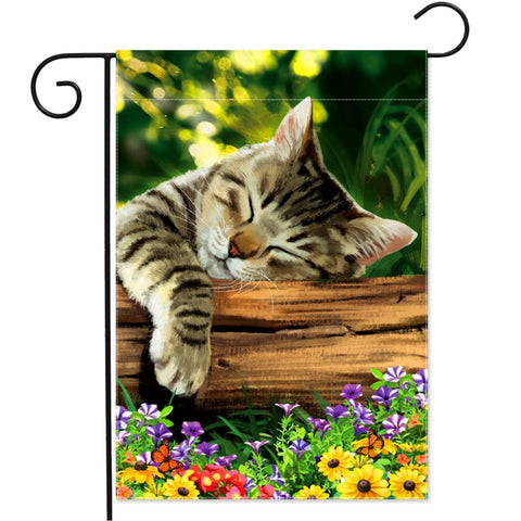 YMYIELD Sleeping Cat Garden Flag front view shows vibrant colors for curb appeal.