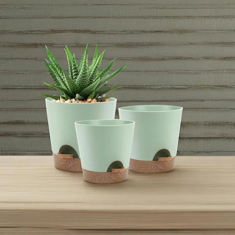 YNNICO planter with air circulation design to support plant roots