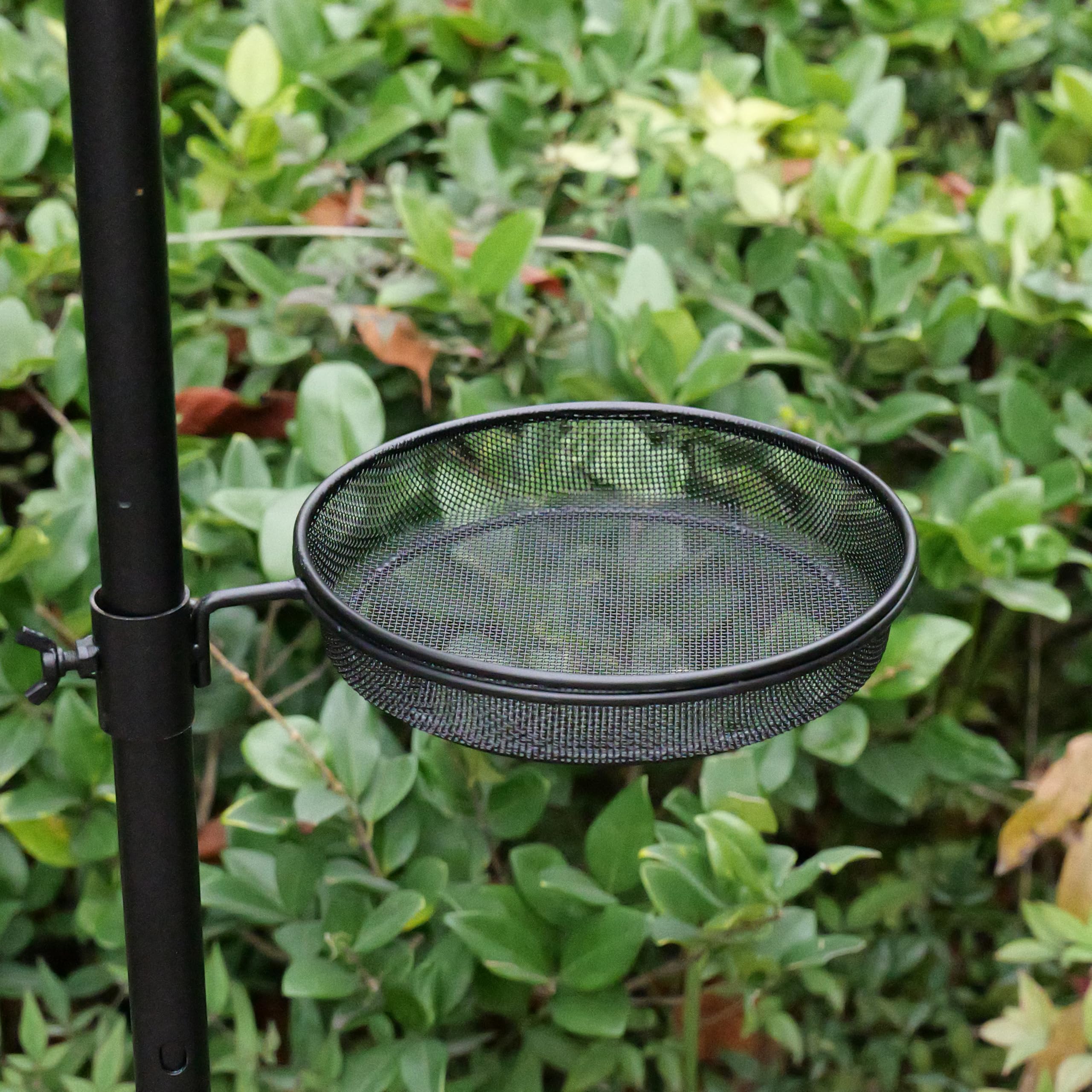 Yojanner two-pack trays for versatile feeding setups.
