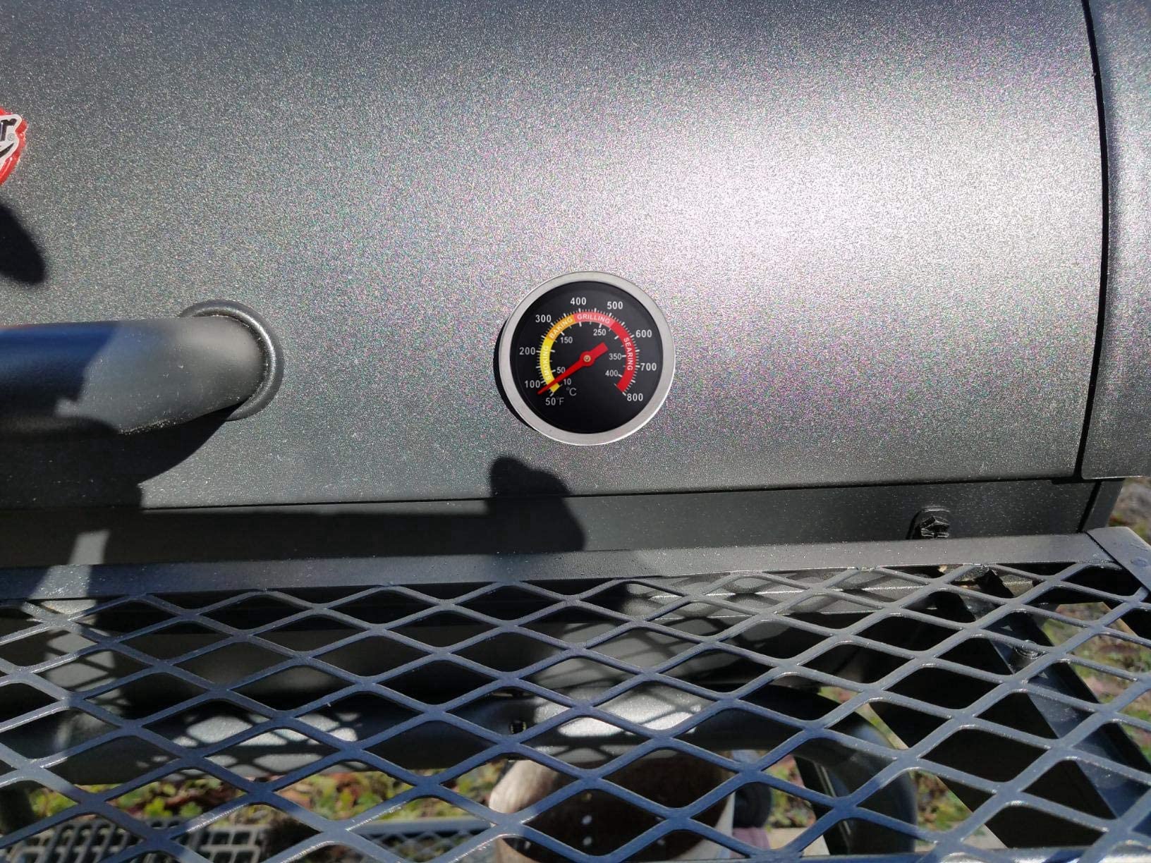 YOTOM stainless steel body withstands heat and cleans easily on grills.