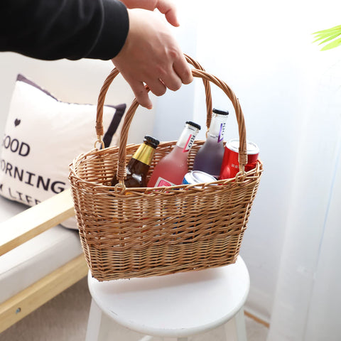 YRLSOTGE double-handle basket simplifies moving heavy items.