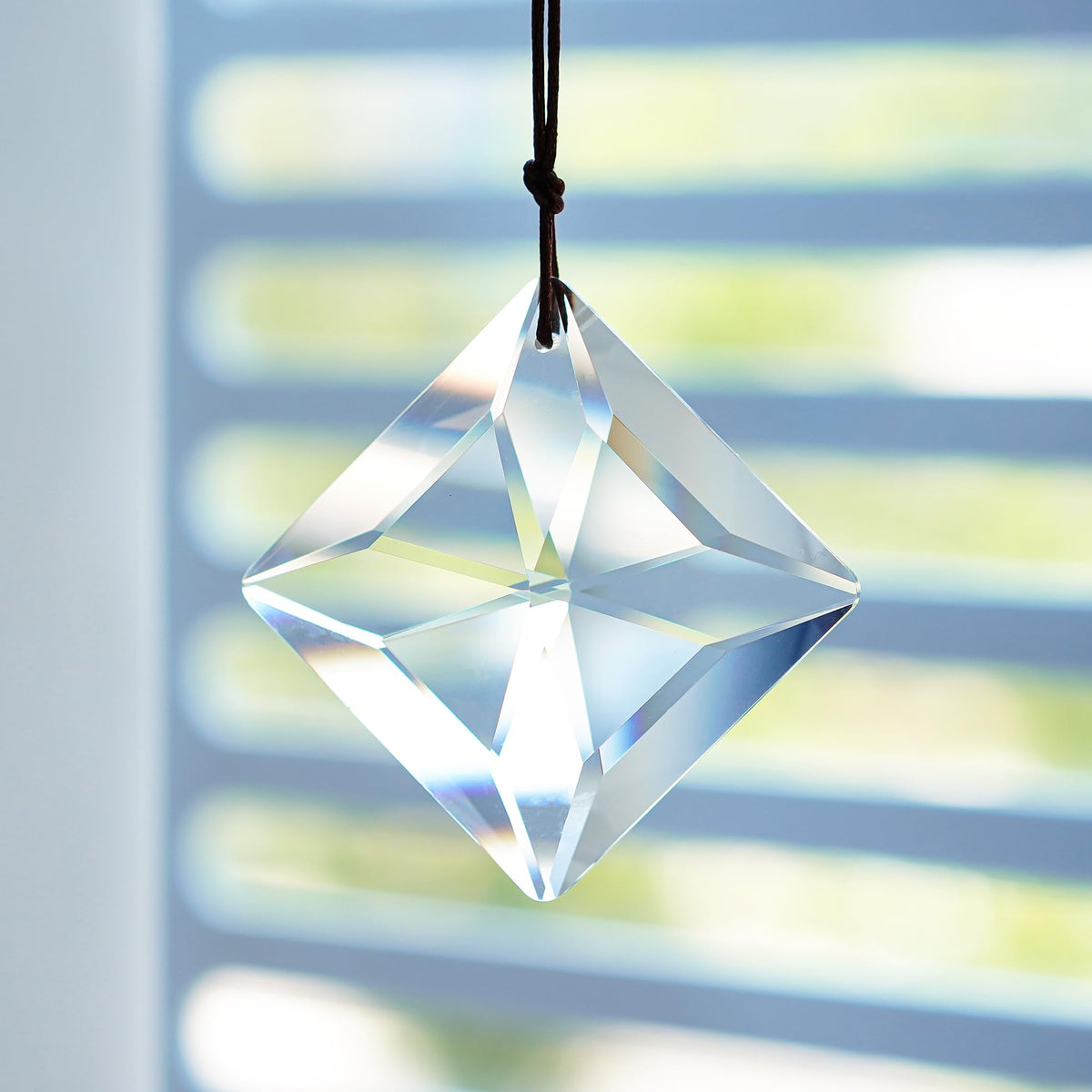 YU FENG 50mm square crystal suncatcher hanging prism creates bright rainbows.