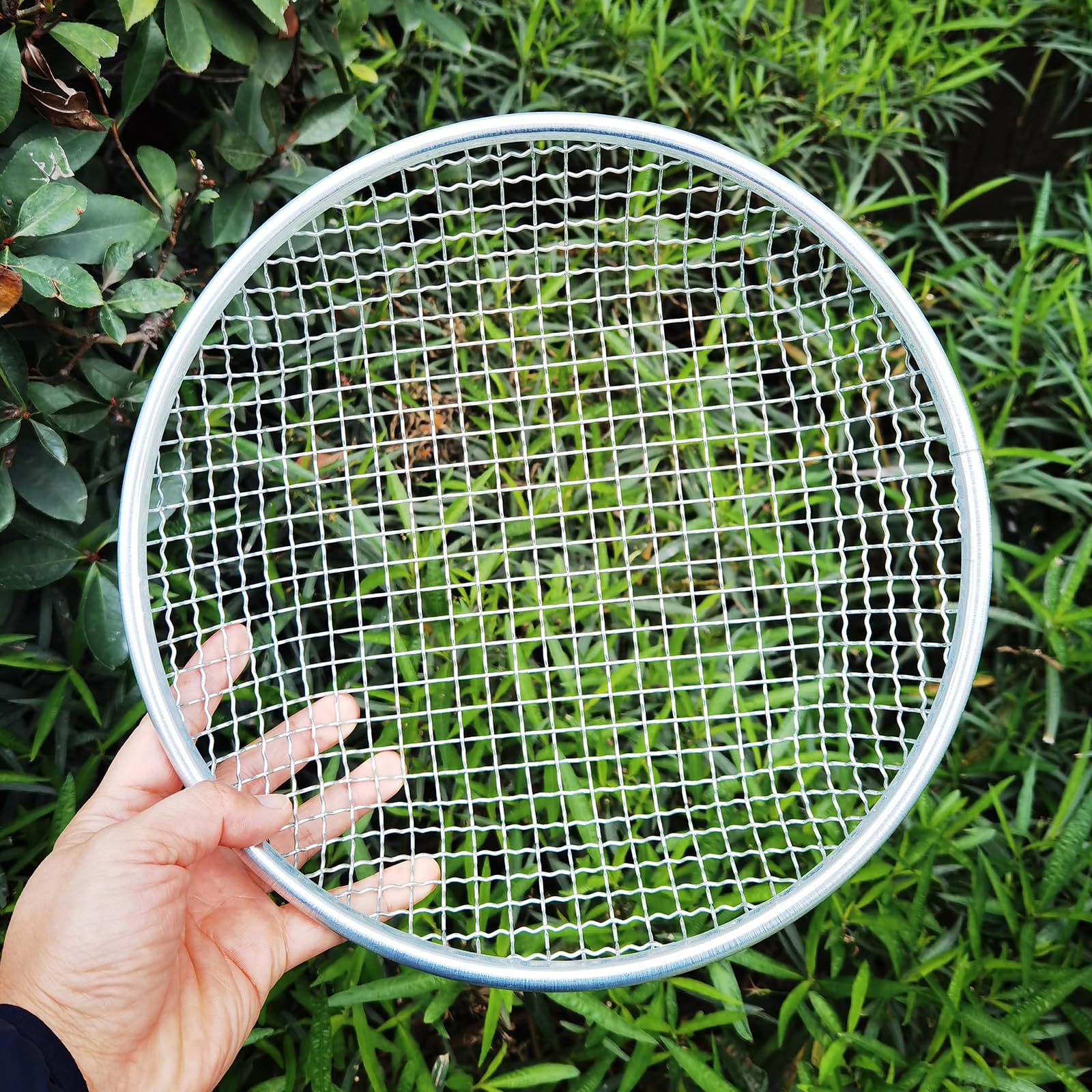 YUEBM galvanized iron mesh highlights durable 1mm thickness