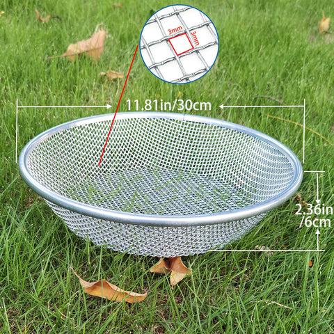 YUEBM Sifter on bucket rim shows secure seating for smooth operation.