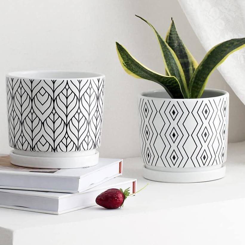 Yukfona ceramic plant saucer 12-inch white generous base for big pots