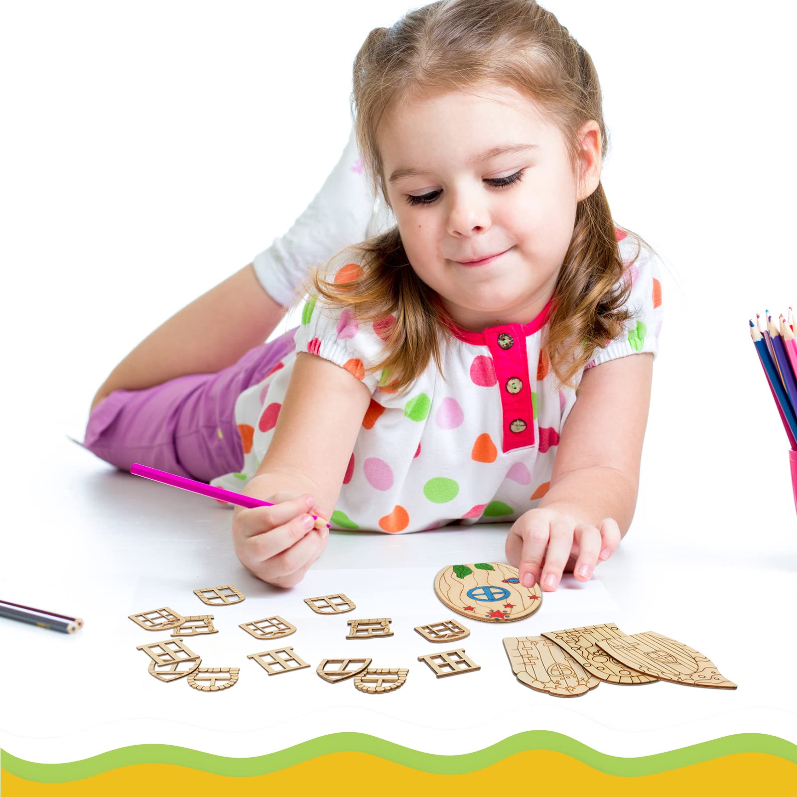 Yulejo DIY craft activity with family painting sessions