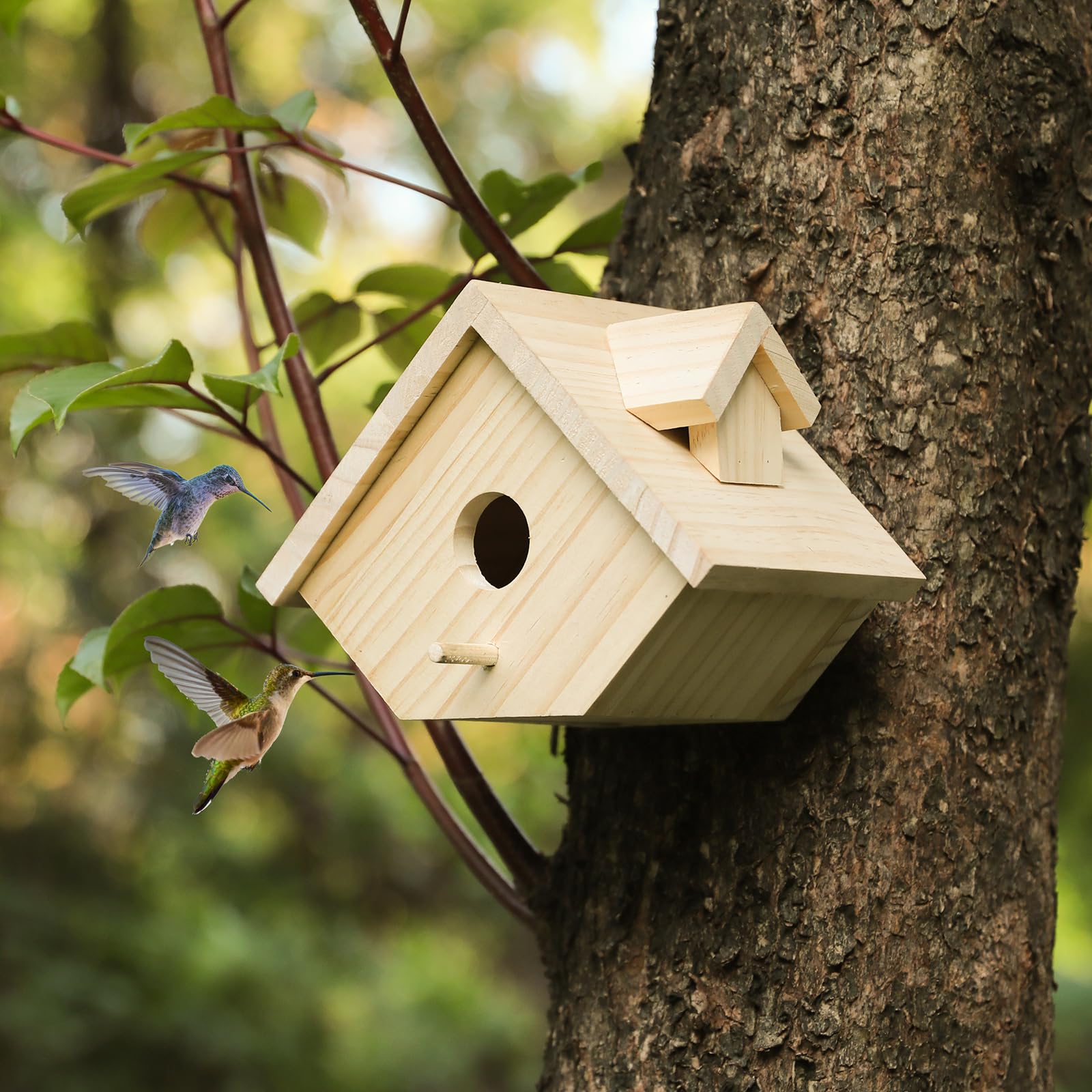 YYYUAN garden decor friendly wooden birdhouse blends with scenery.