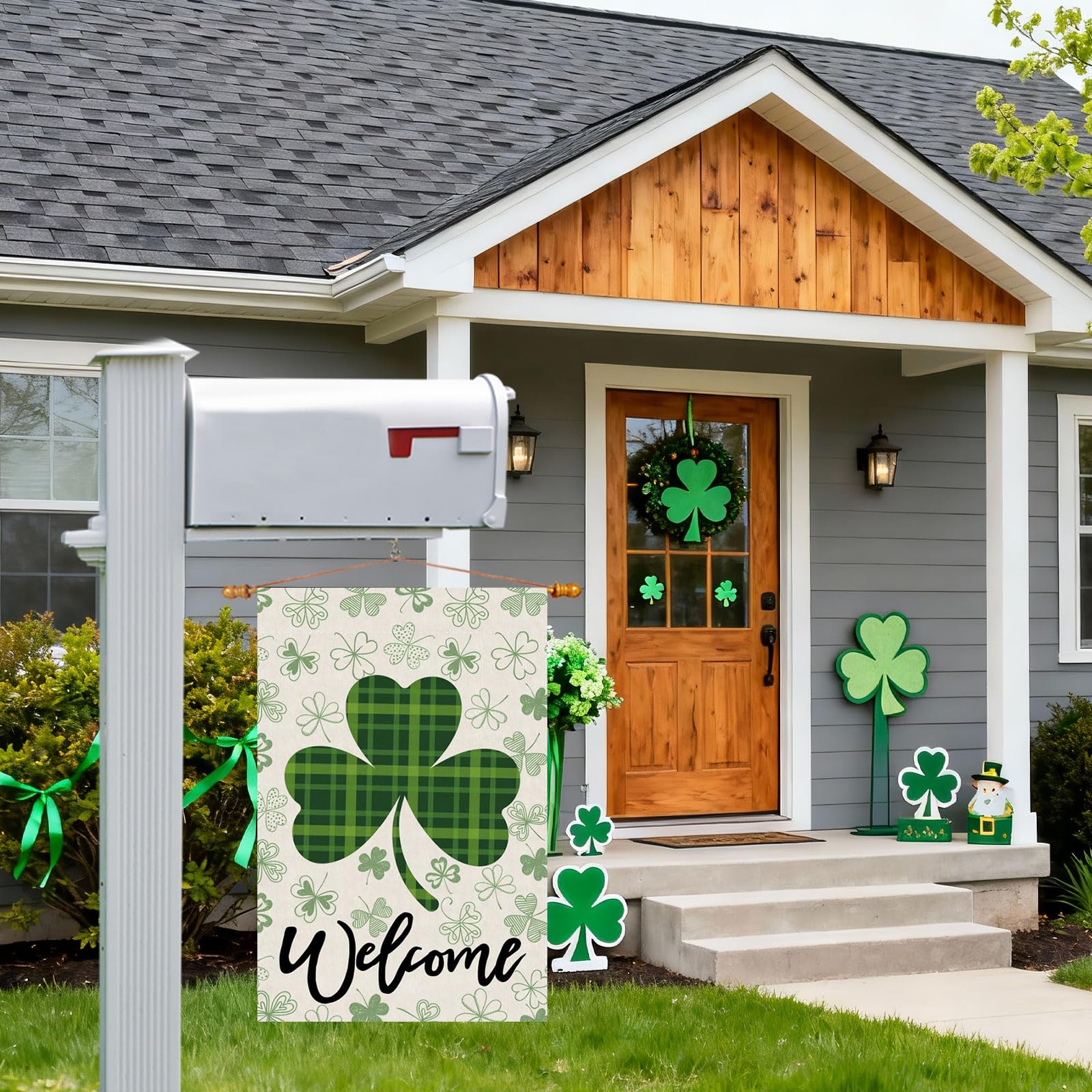 ZAEW outdoor yard decor flag for St. Patrick's Day festive appeal