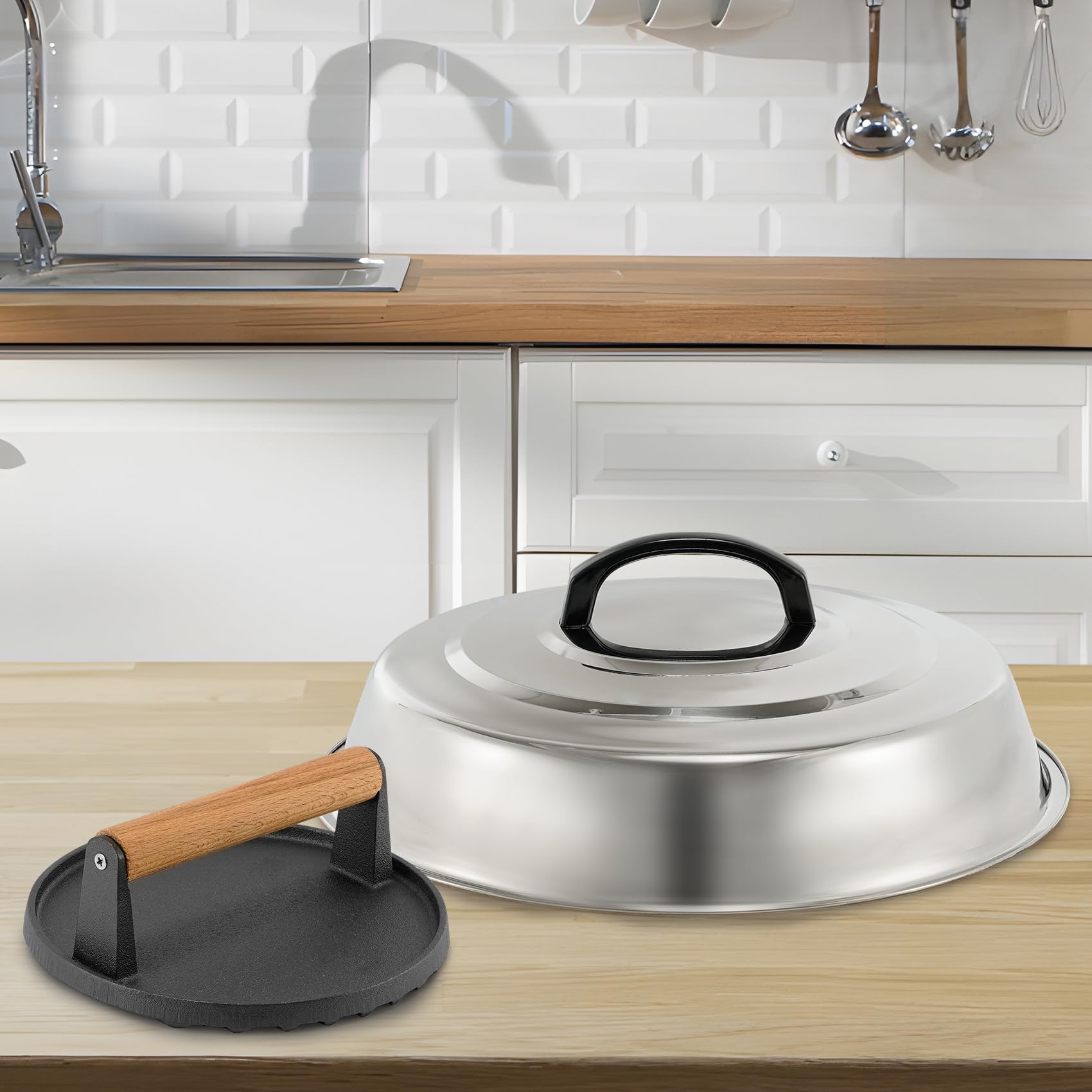 ZBXFCSH wooden-handled press ready for grilling