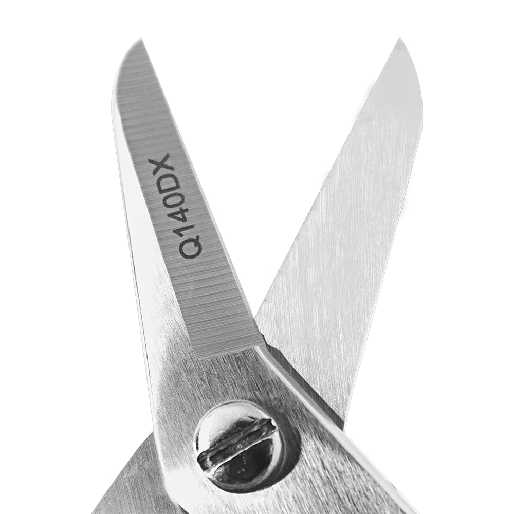 Zenport Q140DX blades with hard chrome plating resist rust for long-lasting use.
