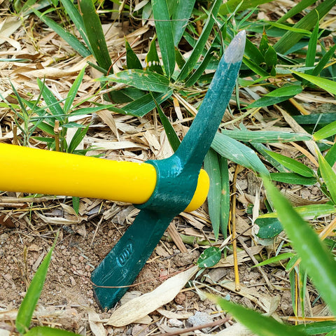 ZEONHEI Pick Mattock Hoe camping tool for digging and anchor setup