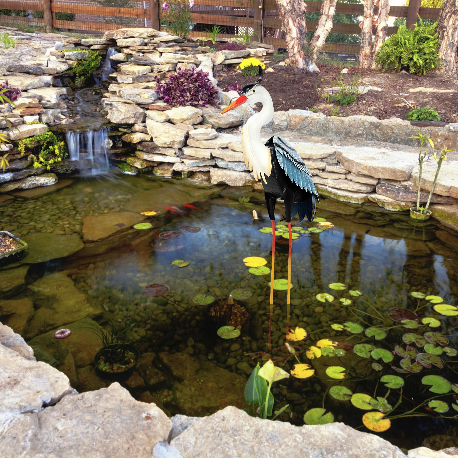 ZioWio outdoor metal sculpture stands tall for striking yard art.