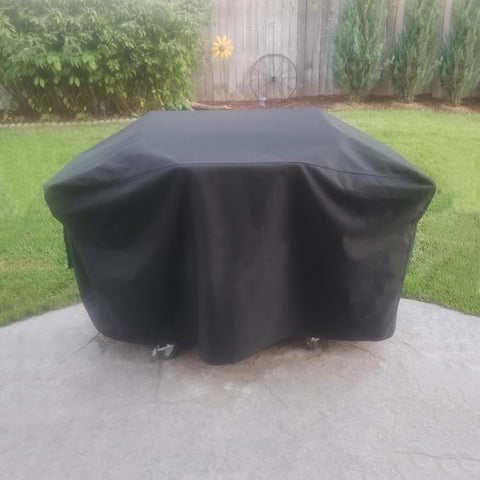 ZJYWSCH 600D fabric keeps grill dry in sun and rain.