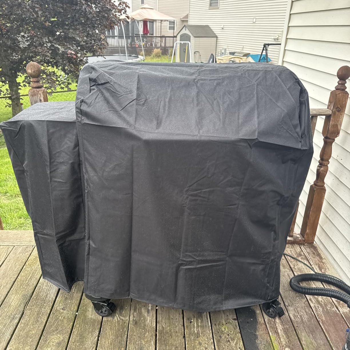 ZJYWSCH weather-ready cover protects Titan and Pro Series grills