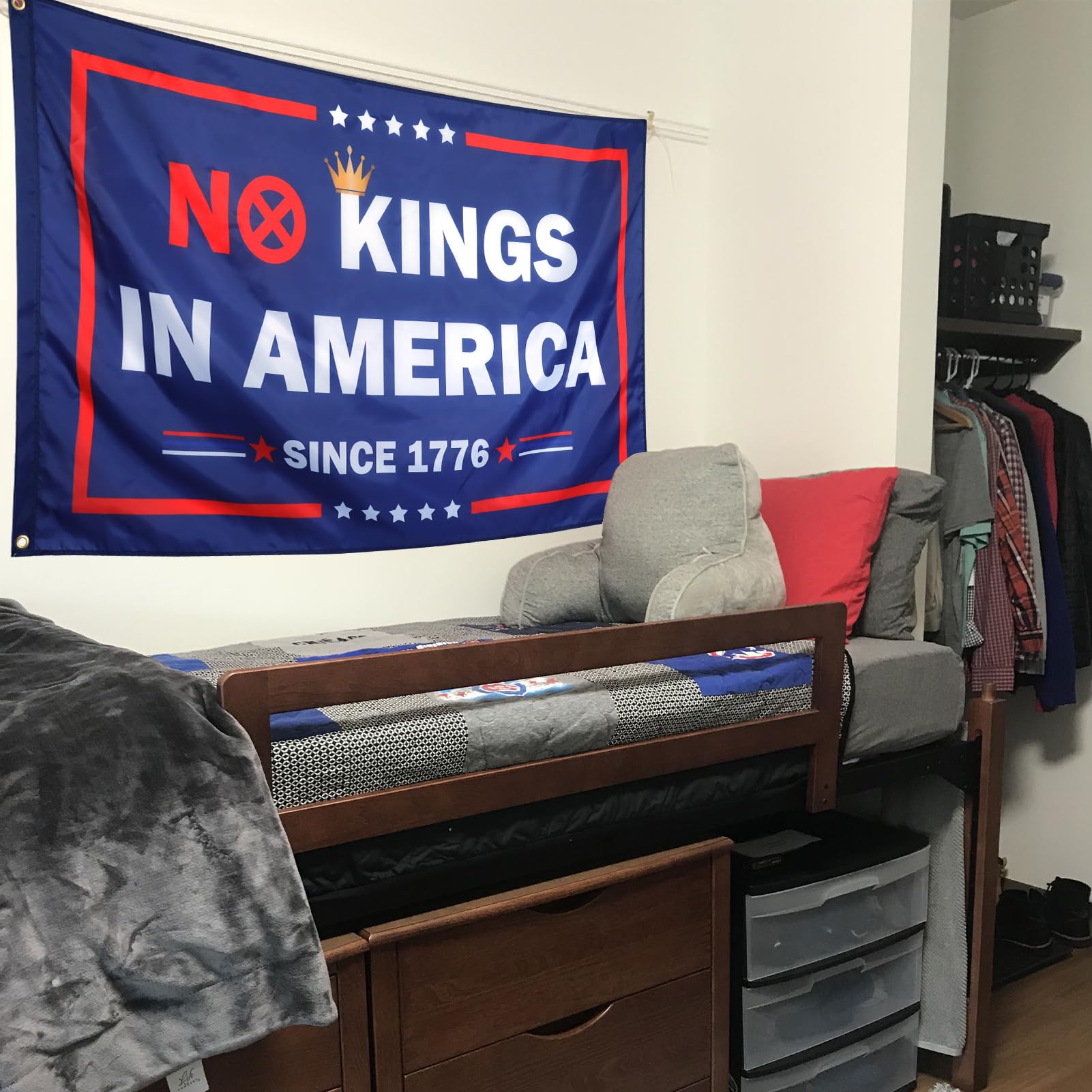 ZKflager Dorm-wall decor flag, ideal for college rooms and man caves.