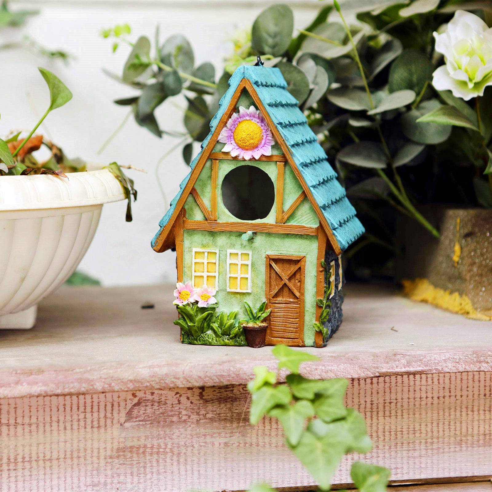 ZLSZTMI bluebird nesting box outdoors, supports wildlife watching.