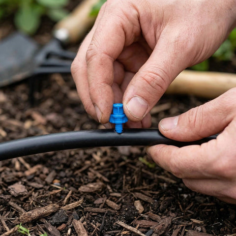 ZMLTLMG convenient setup saves time during garden watering projects.