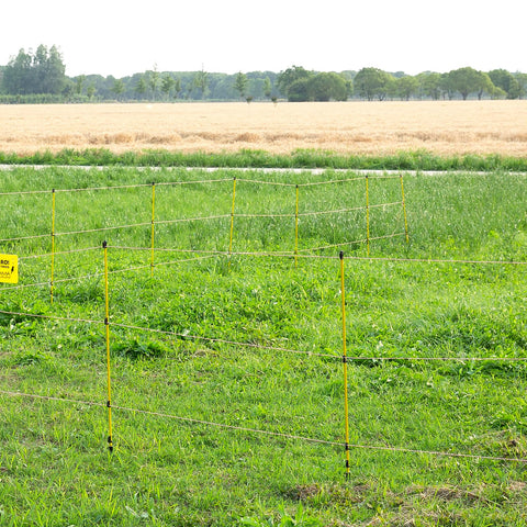 Zoiut quick setup for temporary snow fence or animal enclosure on site
