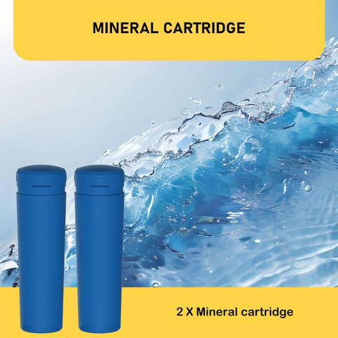 Zomixzo mineral cartridge water clarity test demonstrates balanced spa water