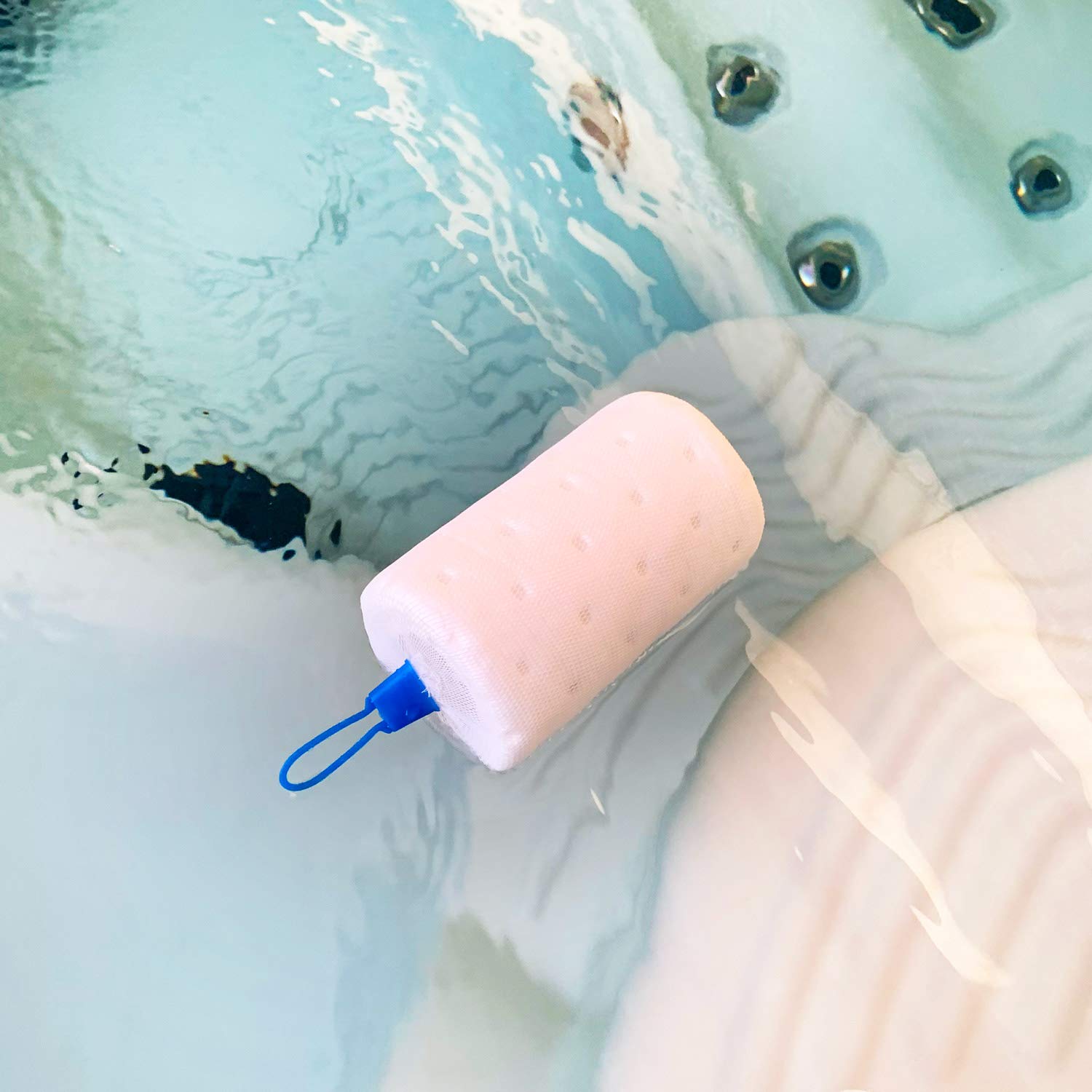 Zorbo two-pack absorber kit keeps spa water pristine between sessions