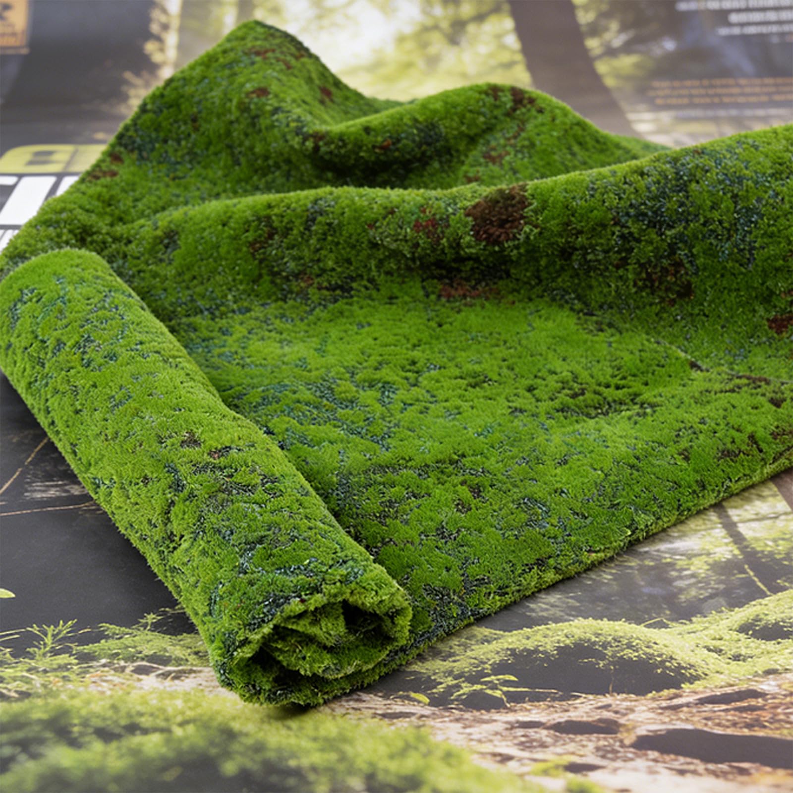 ZHQZZPH artificial moss turf for outdoor spots adds color.