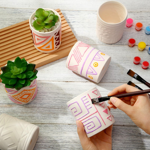 Zubebe ceramic pot with drainage hole supporting healthy watering