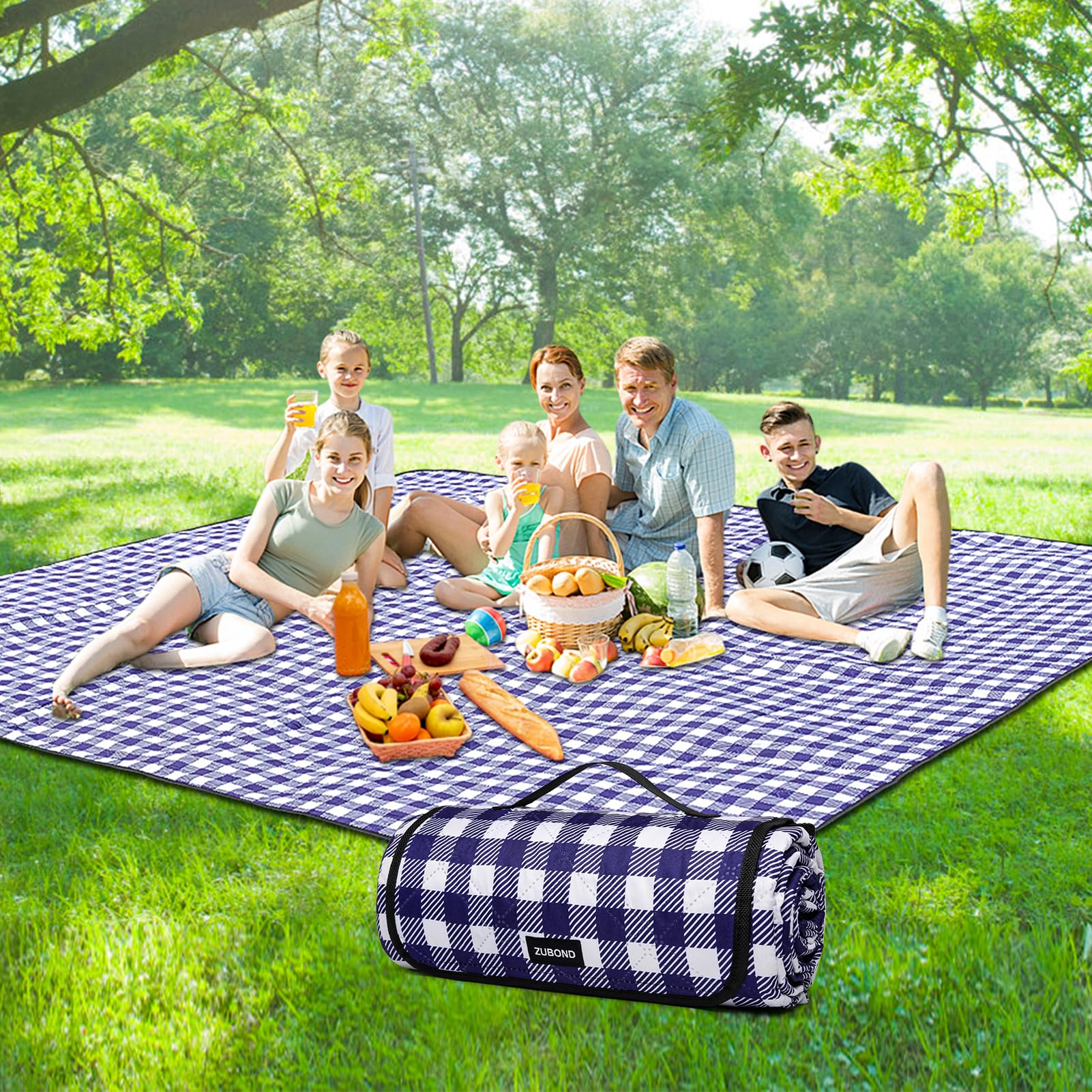 ZUBOND picnic blanket with upgraded outer fabric for durable, soft-touch comfort.