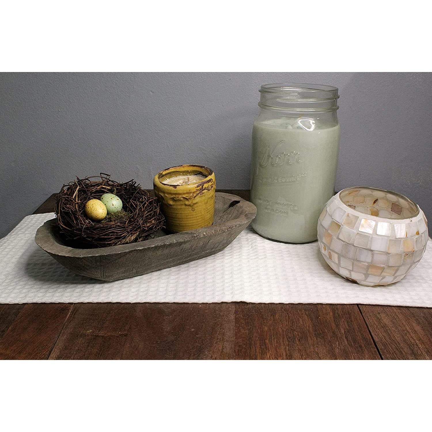 ZYAMY rustic hay and rattan nest adds natural charm indoors.